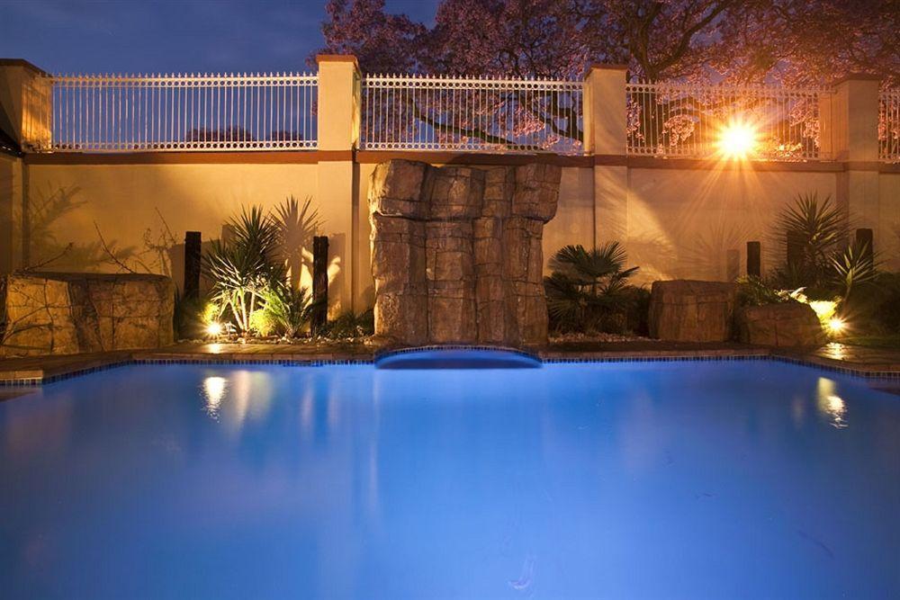 Sentinel Luxury Suite Hotel Pretoria-Noord Eksteriør billede